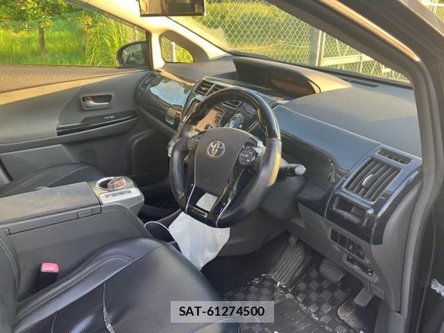 Toyota PRIUS ALPHA 2014-05 8053898-15