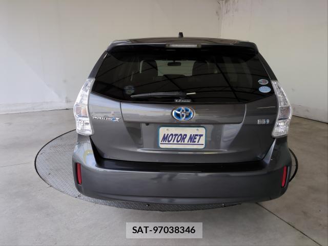 Toyota PRIUS ALPHA 2012-01 8054992-13