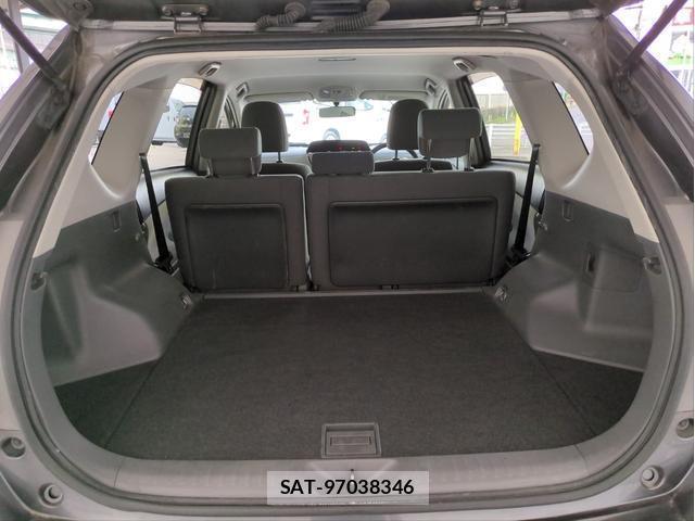 Toyota PRIUS ALPHA 2012-01 8054992-15