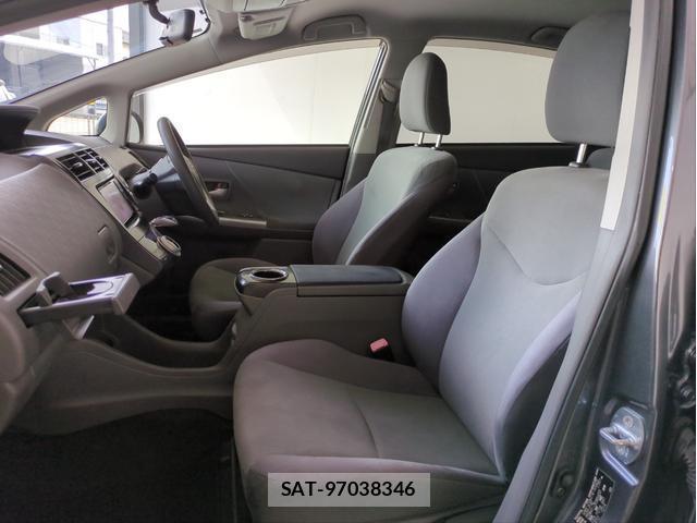 Toyota PRIUS ALPHA 2012-01 8054992-5