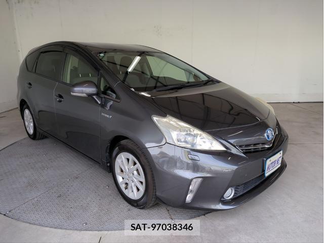 Toyota PRIUS ALPHA 2012-01 8054992-9