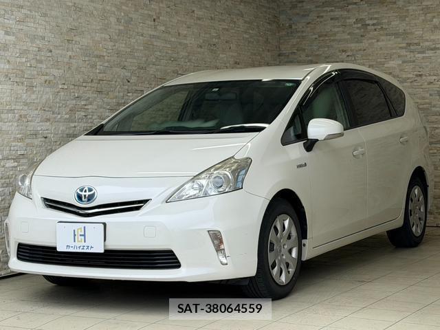 Toyota PRIUS ALPHA 2011-10 8055967-0