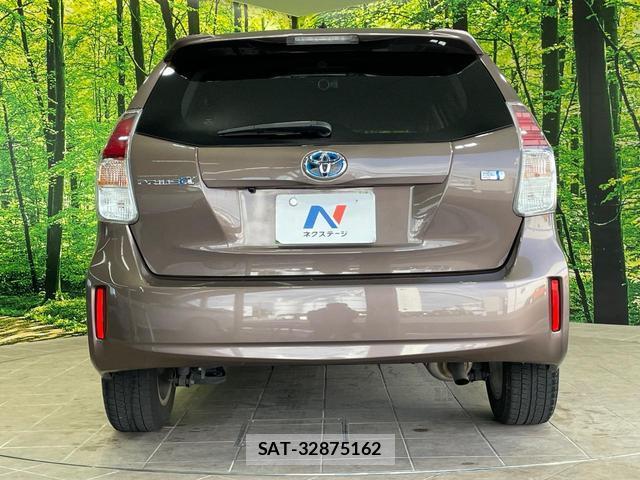 Toyota PRIUS ALPHA 2015-01 8055998-14