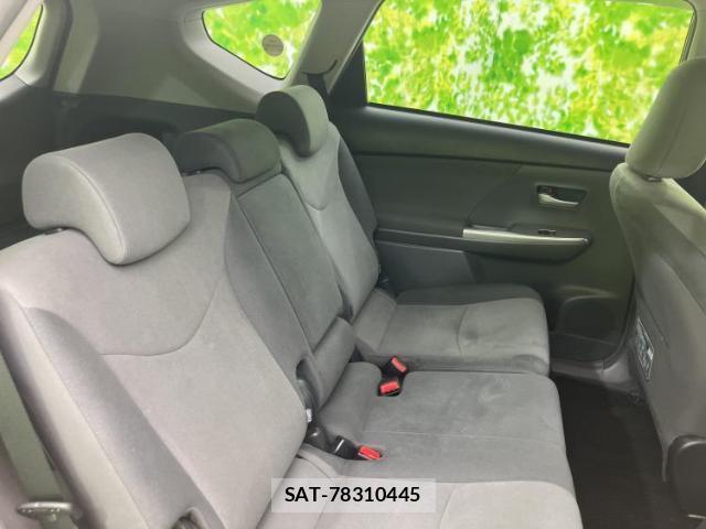 Toyota PRIUS ALPHA 2013-11 8056183-4