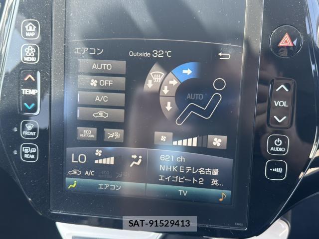 Toyota PRIUS PHV 2018-07 8053302-19