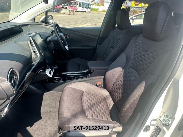 Toyota PRIUS PHV 2018-07 8053302-5