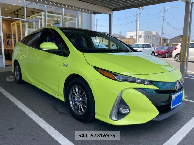 Toyota PRIUS PHV 2017-06 8053439-0
