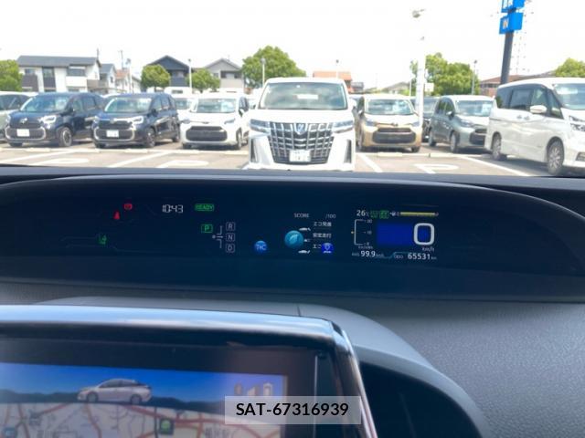 Toyota PRIUS PHV 2017-06 8053439-10