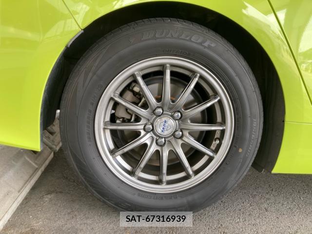 Toyota PRIUS PHV 2017-06 8053439-3