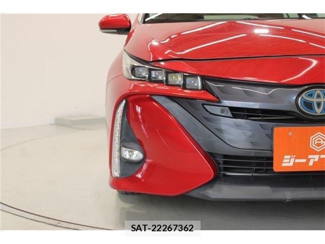 Toyota PRIUS PHV 2019-09 8055885-15