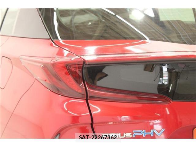 Toyota PRIUS PHV 2019-09 8055885-18