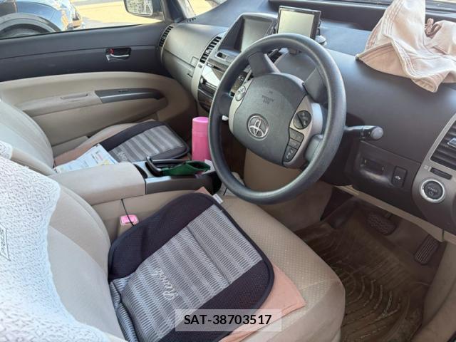 Toyota PRIUS 2005-01 8053515-8