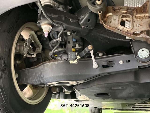 Toyota PRIUS 2016-07 8053773-19