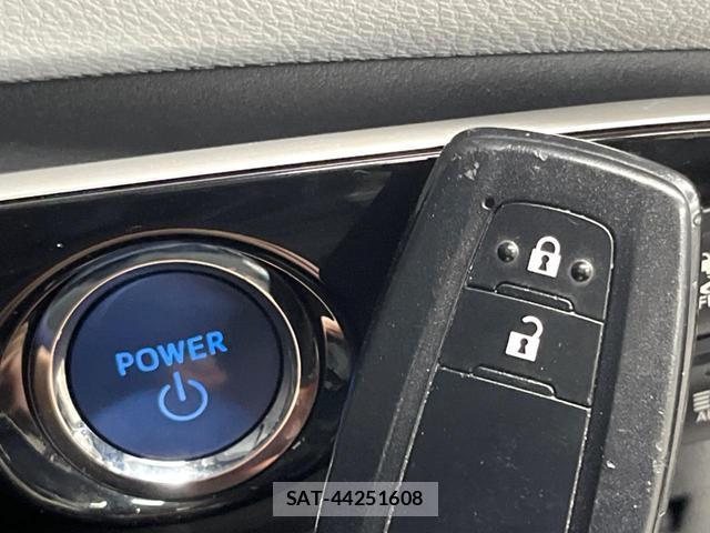 Toyota PRIUS 2016-07 8053773-5