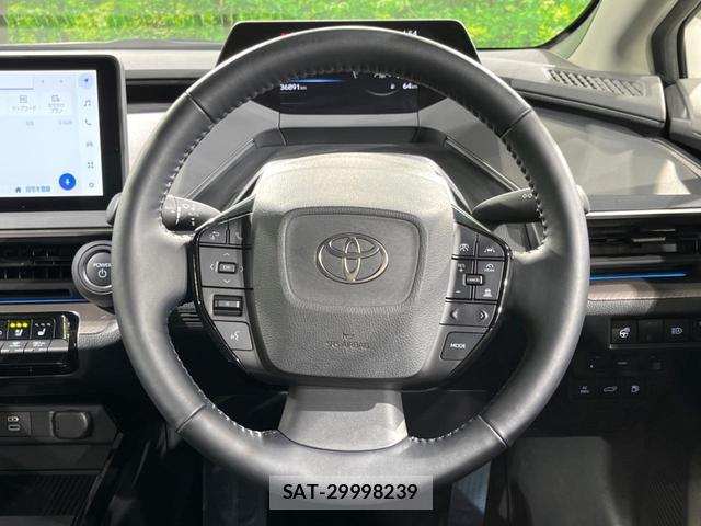 Toyota PRIUS 2023-02 8053778-10