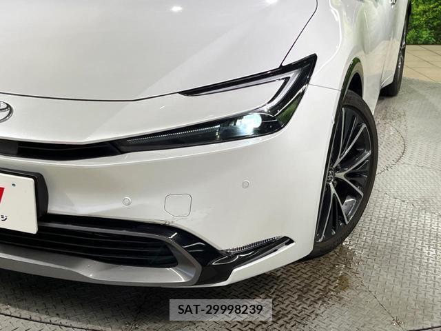 Toyota PRIUS 2023-02 8053778-11