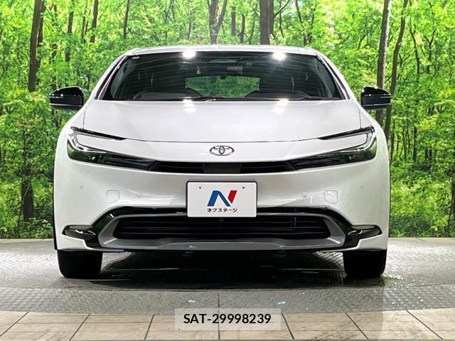 Toyota PRIUS 2023-02 8053778-13