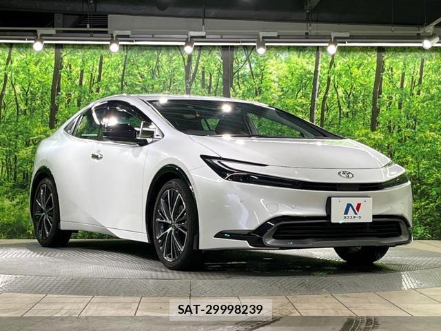 Toyota PRIUS 2023-02 8053778-15