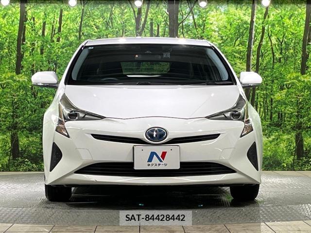 Toyota PRIUS 2017-03 8053779-13