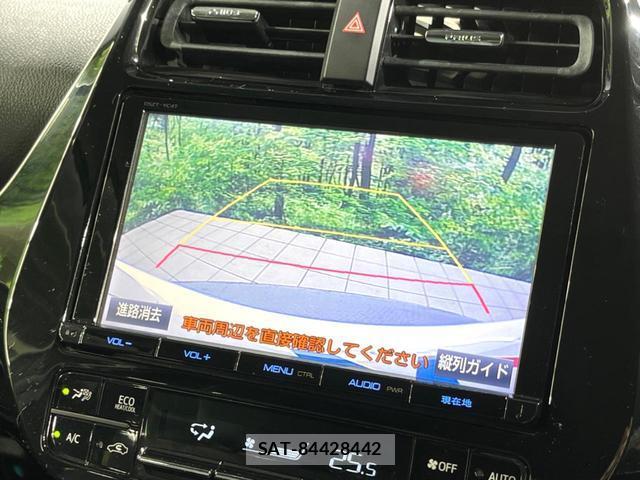 Toyota PRIUS 2017-03 8053779-3