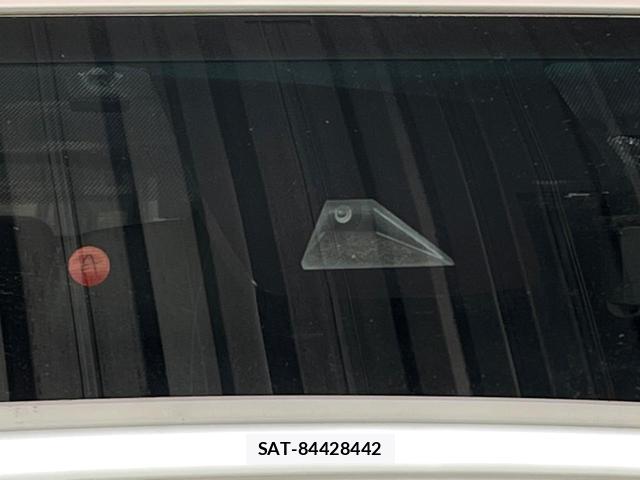 Toyota PRIUS 2017-03 8053779-5