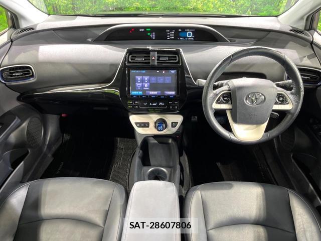 Toyota PRIUS 2017-09 8053783-1