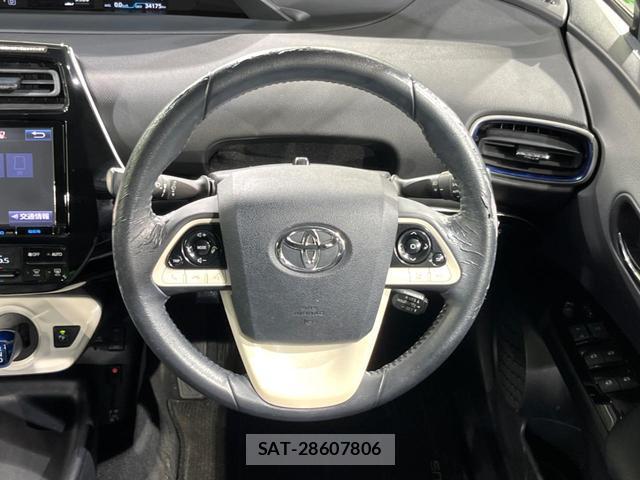 Toyota PRIUS 2017-09 8053783-10