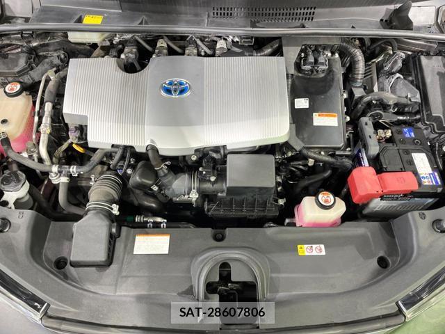 Toyota PRIUS 2017-09 8053783-17