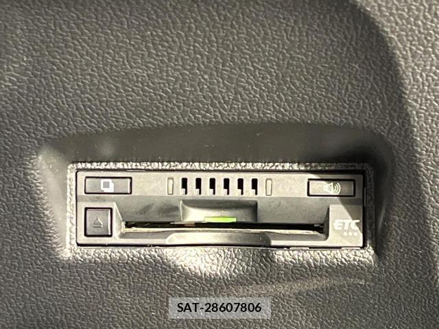 Toyota PRIUS 2017-09 8053783-5