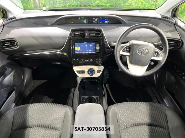 Toyota PRIUS 2017-12 8053786-1