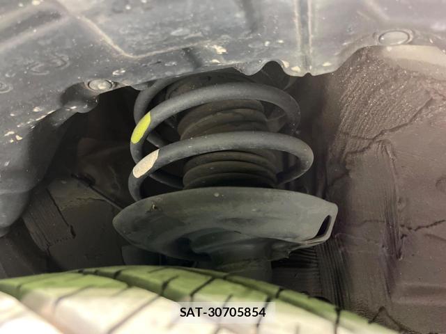 Toyota PRIUS 2017-12 8053786-19