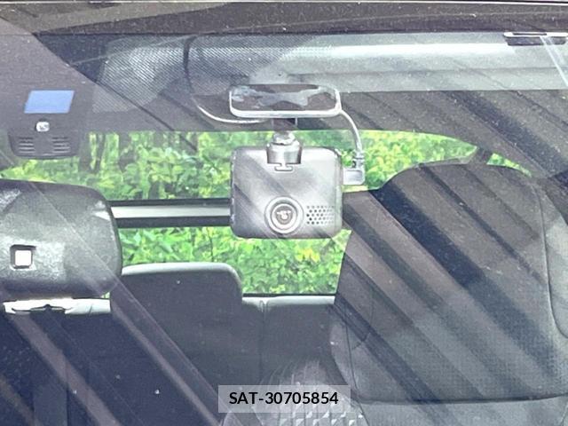 Toyota PRIUS 2017-12 8053786-4
