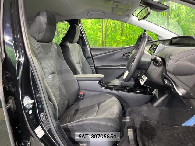 Toyota PRIUS 2017-12 8053786-7