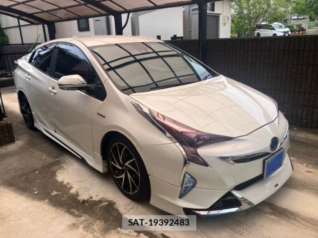 Toyota PRIUS 2016-05 8053904-0