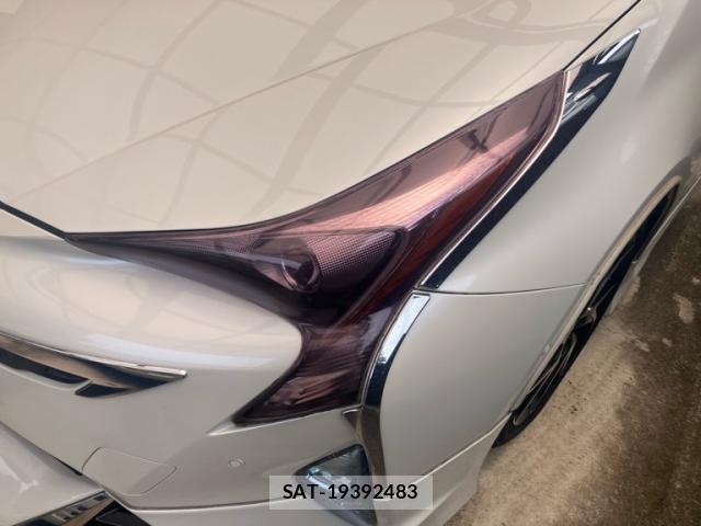Toyota PRIUS 2016-05 8053904-13