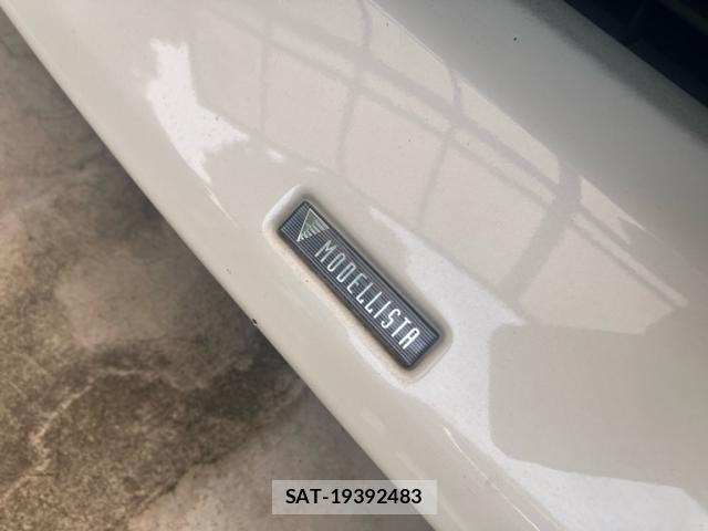 Toyota PRIUS 2016-05 8053904-14