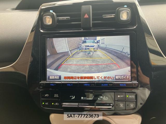 Toyota PRIUS 2016-03 8053905-17