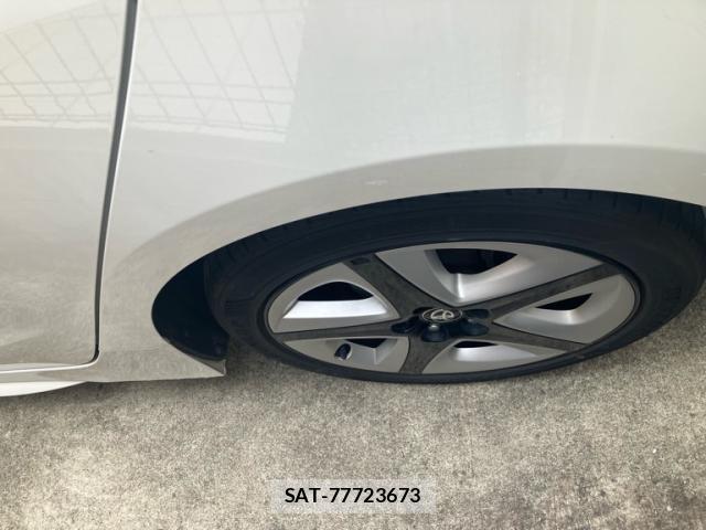 Toyota PRIUS 2016-03 8053905-5