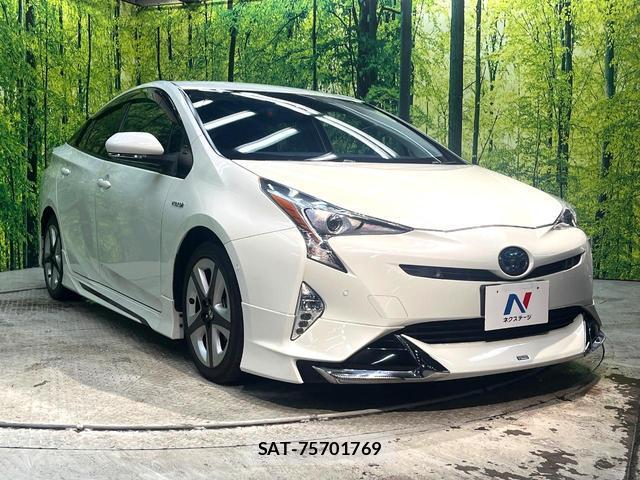 Toyota PRIUS 2016-05 8053978-15