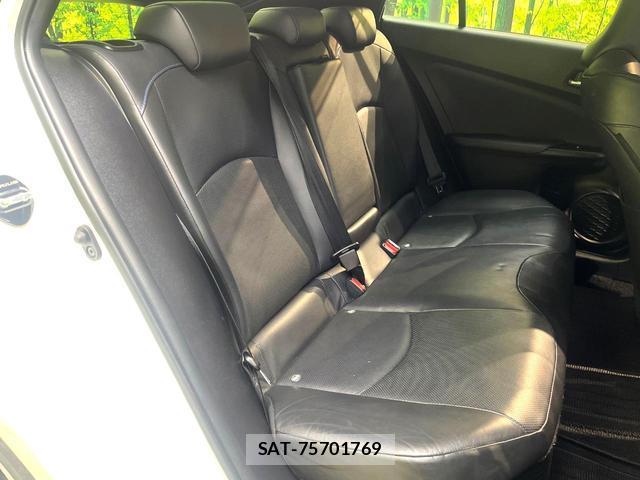 Toyota PRIUS 2016-05 8053978-8