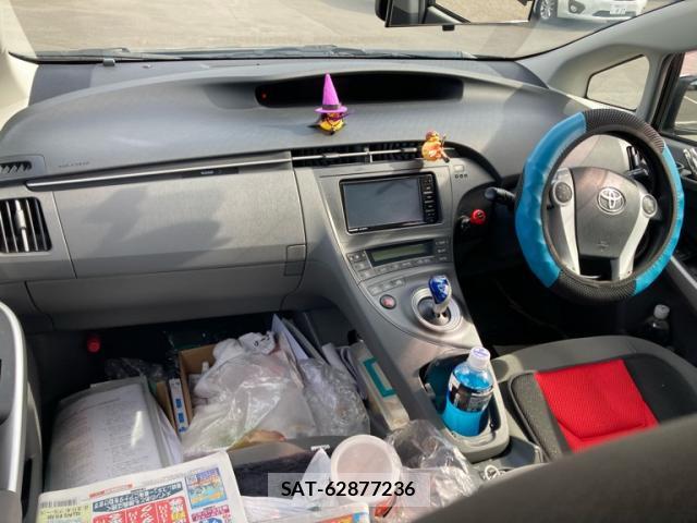 Toyota PRIUS 2010-07 8054021-11
