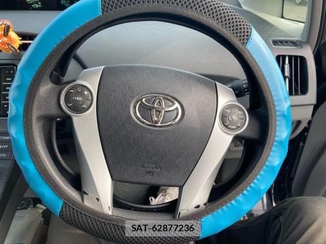 Toyota PRIUS 2010-07 8054021-16