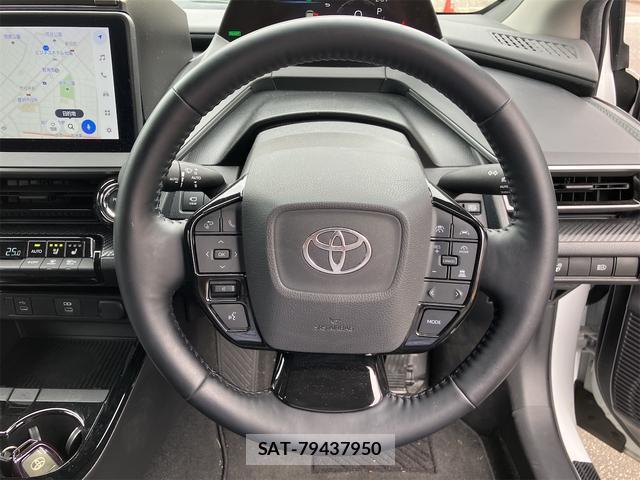 Toyota PRIUS 2023-09 8054062-16