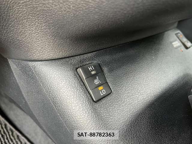 Toyota PRIUS 2016-01 8054069-7