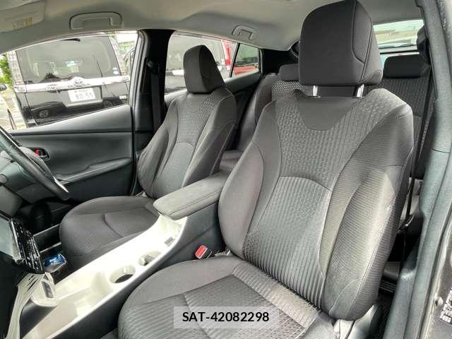 Toyota PRIUS 2016-07 8054070-11
