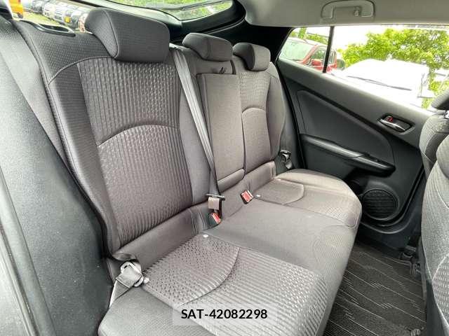 Toyota PRIUS 2016-07 8054070-12
