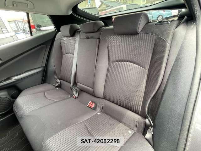 Toyota PRIUS 2016-07 8054070-13