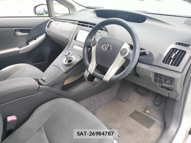 Toyota PRIUS 2010-04 8054202-10
