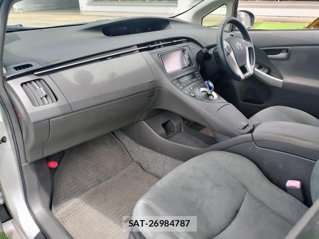 Toyota PRIUS 2010-04 8054202-12