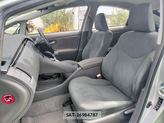 Toyota PRIUS 2010-04 8054202-13